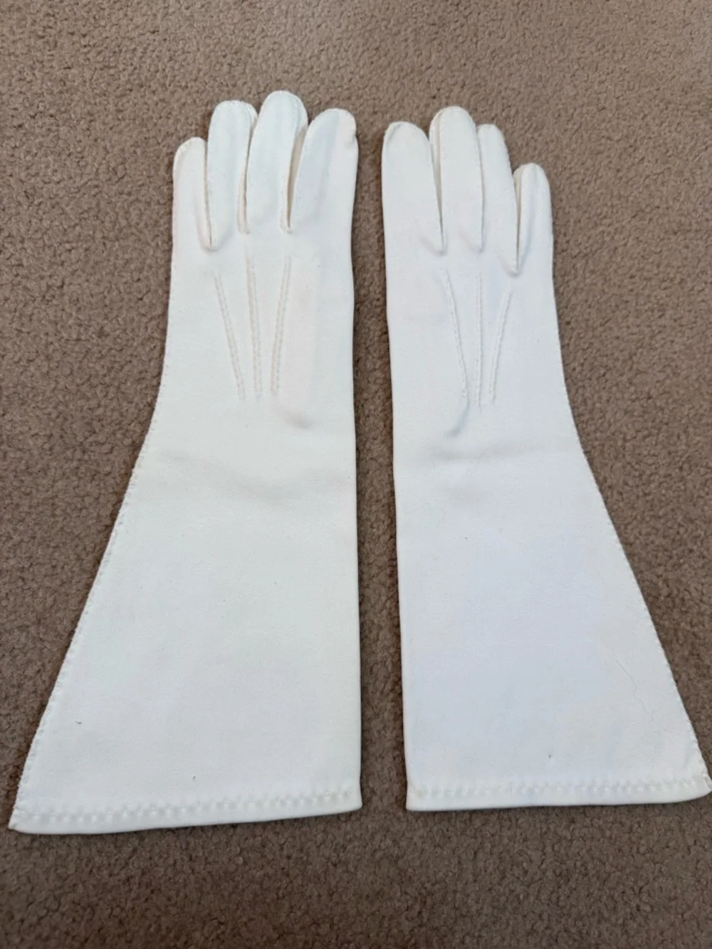 Vintage 1940’s Art deco top stitched white Opera Gloves wedding Large 8 Like new